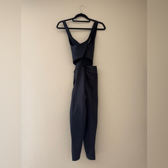 FREE PEOPLE Back It Up Onesie in Black Size Medium NWT - Picture 11 of 14